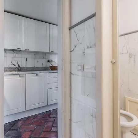 Charming Loft In Santa Croce Lägenhet