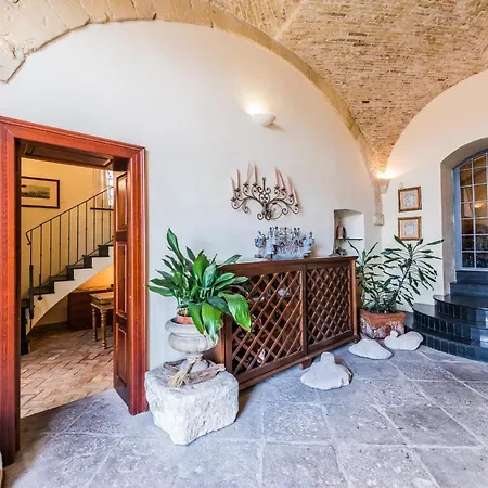 Charming Loft In Santa Croce Cagliari